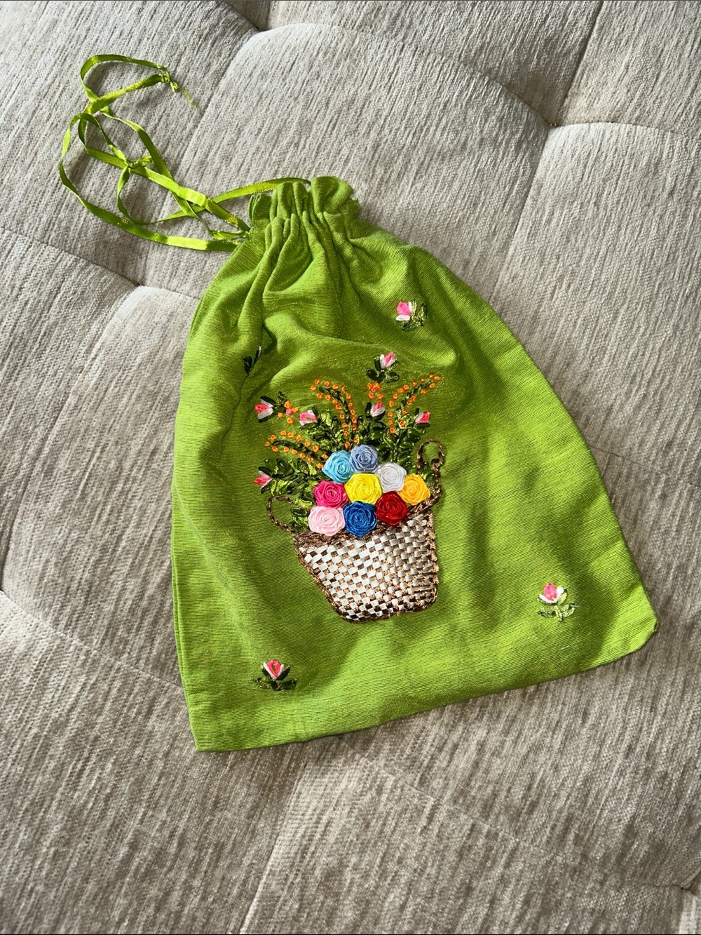 Vintage Lime Green Drawstring Bag with Multicolor Embroidered Floral Basket